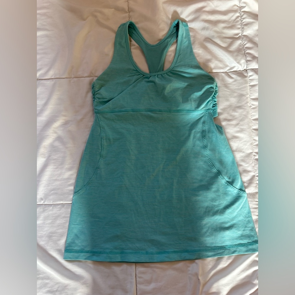 Lululemon Racerback Tank Top Aqua Blue Striped Built-In Bra Size Unknown